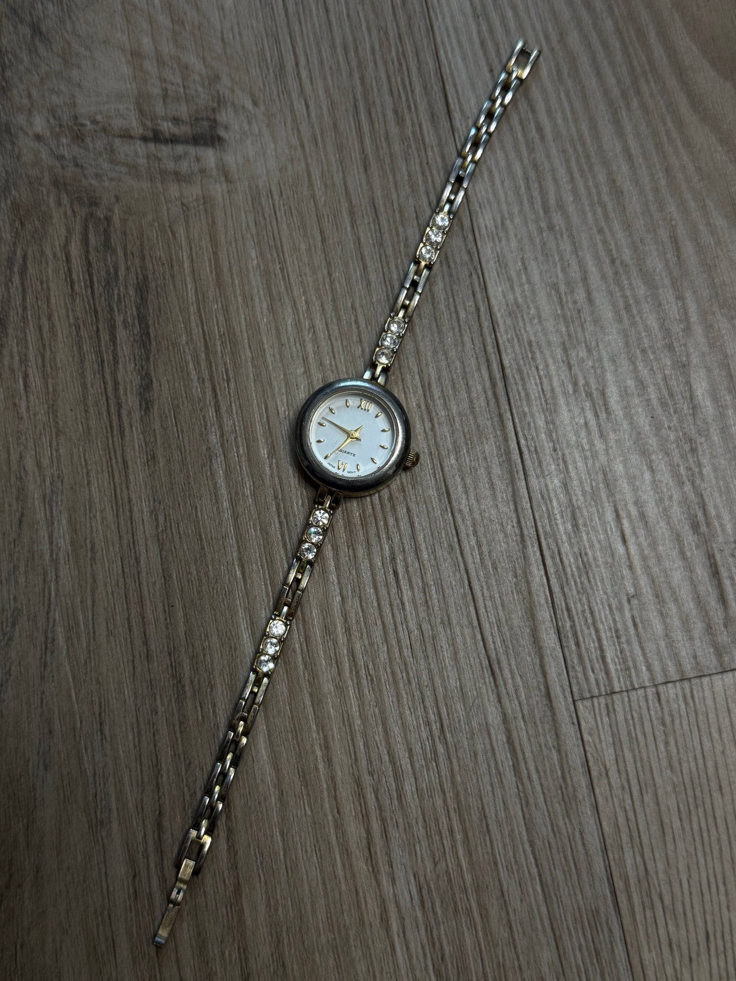 6.5” Gold Japan Movt Watch