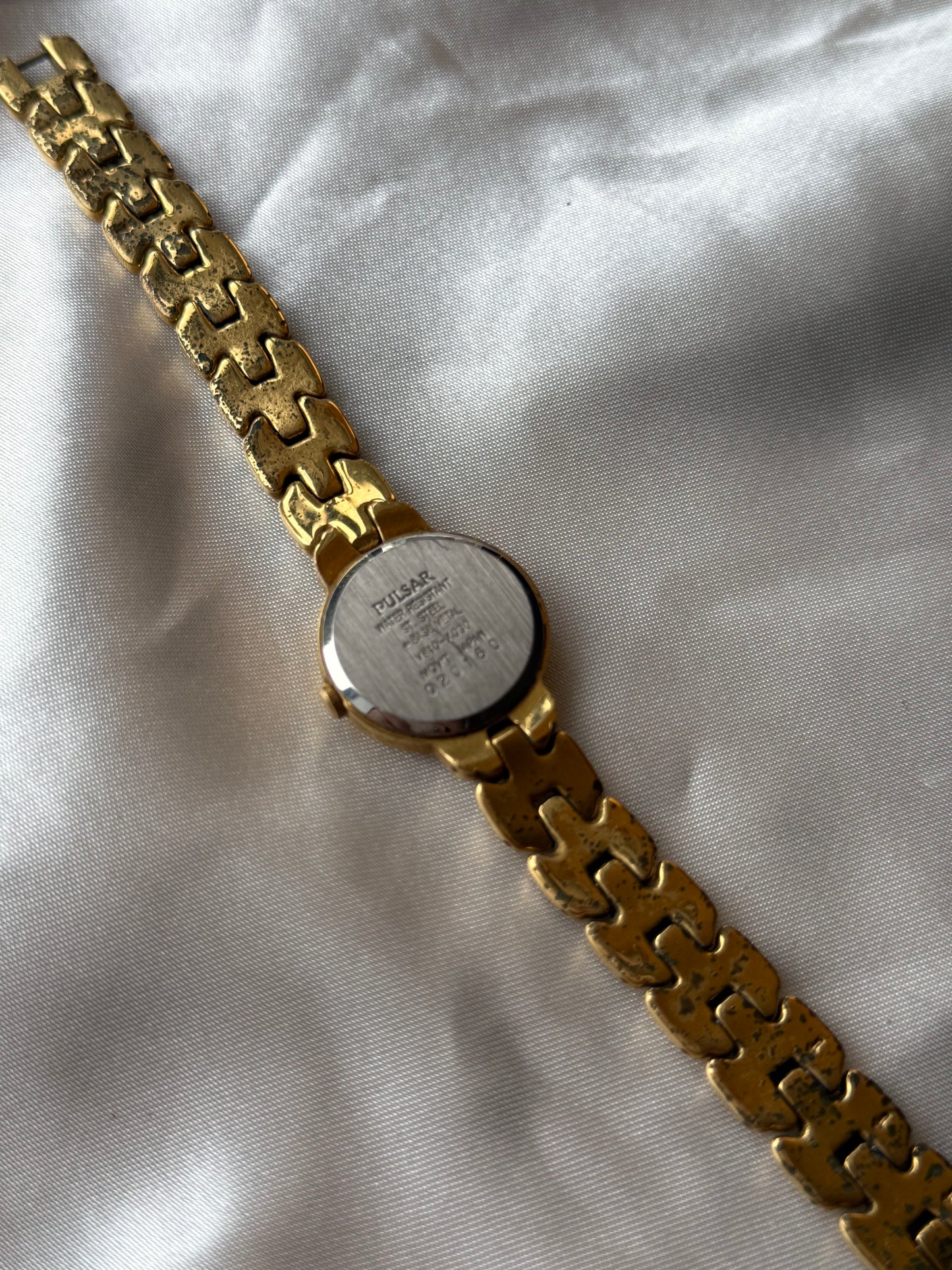 6.5” Gold Pulsar Watch