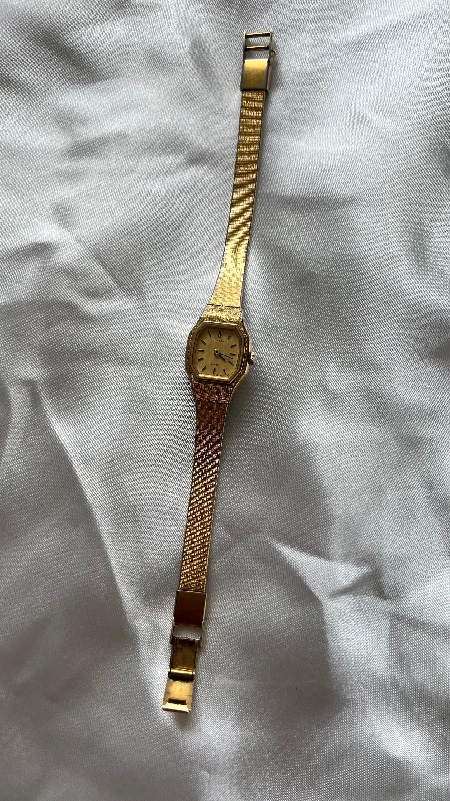 6.75” Pulsar Gold Watch