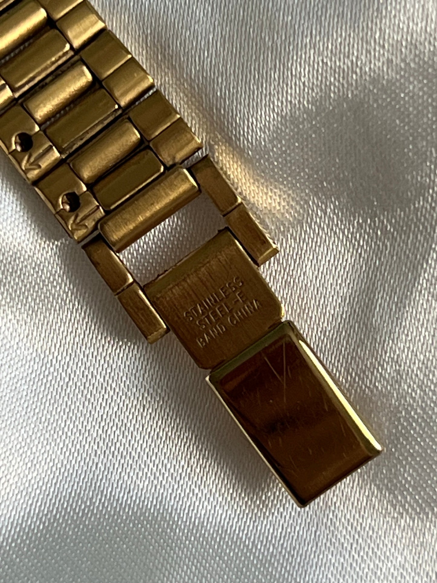 6” Gold Pulsar Watch