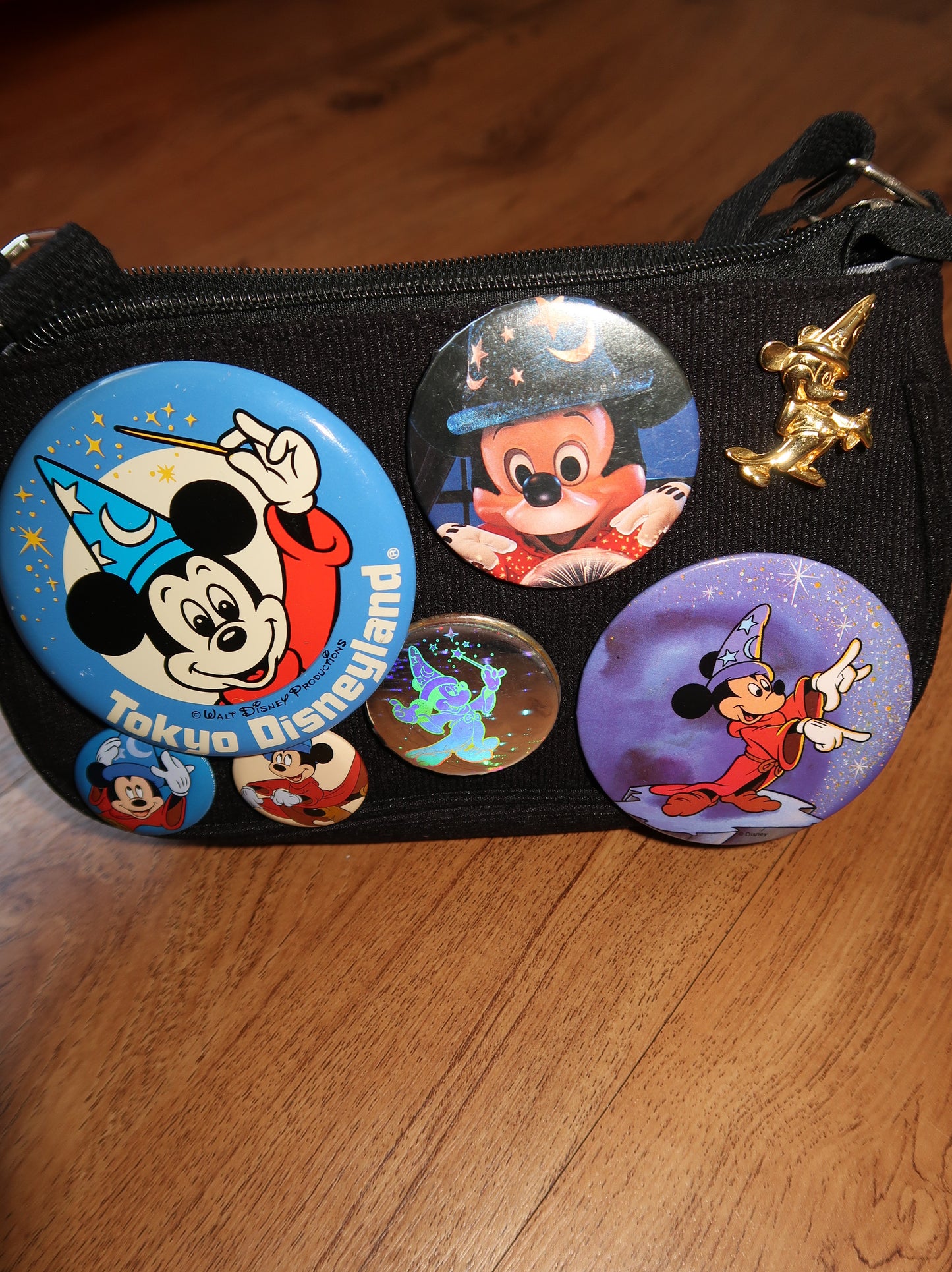 Sorcerer Mickey Vintage Pins Purse