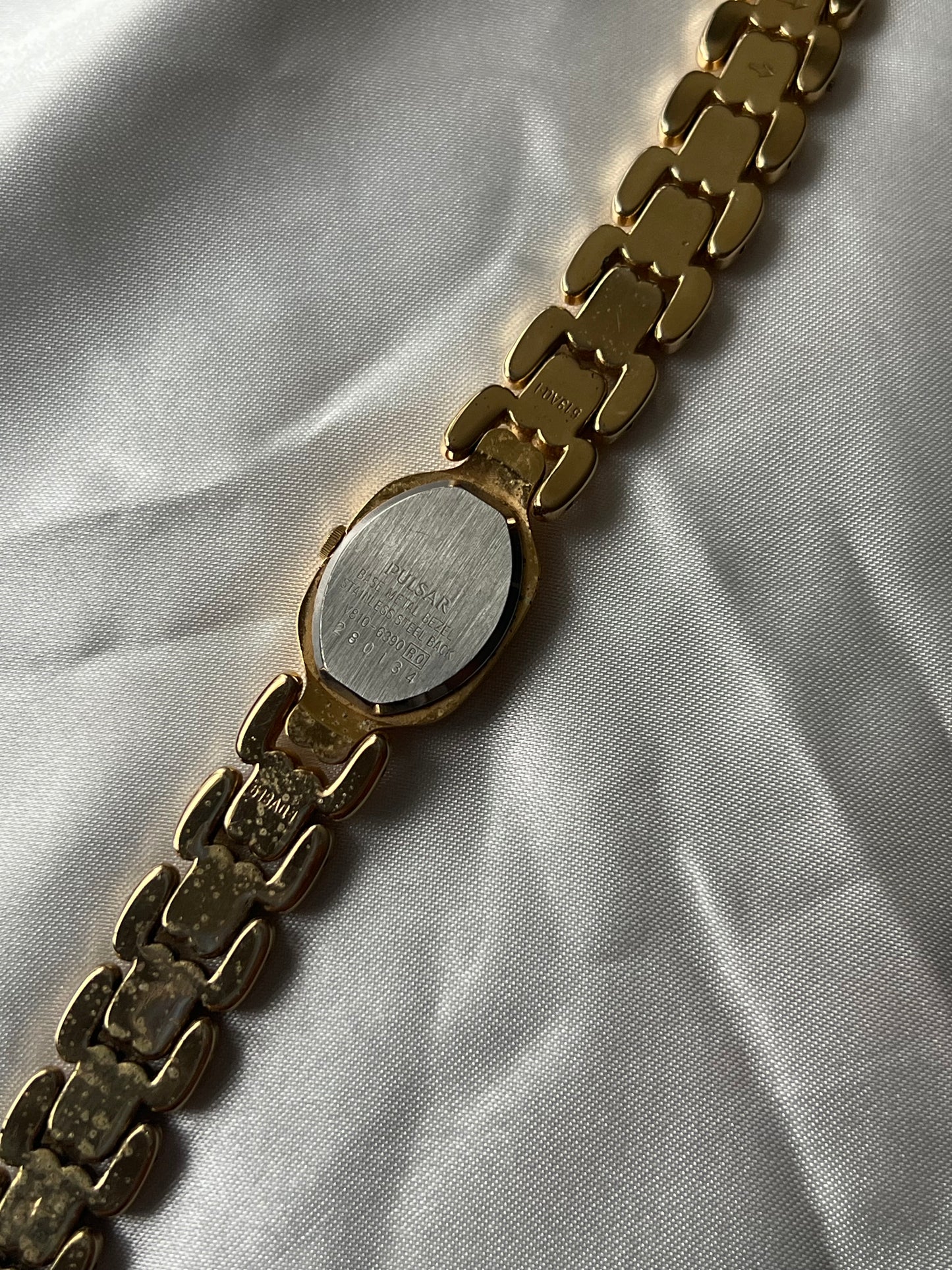 7.5” Gold Pulsar Watch