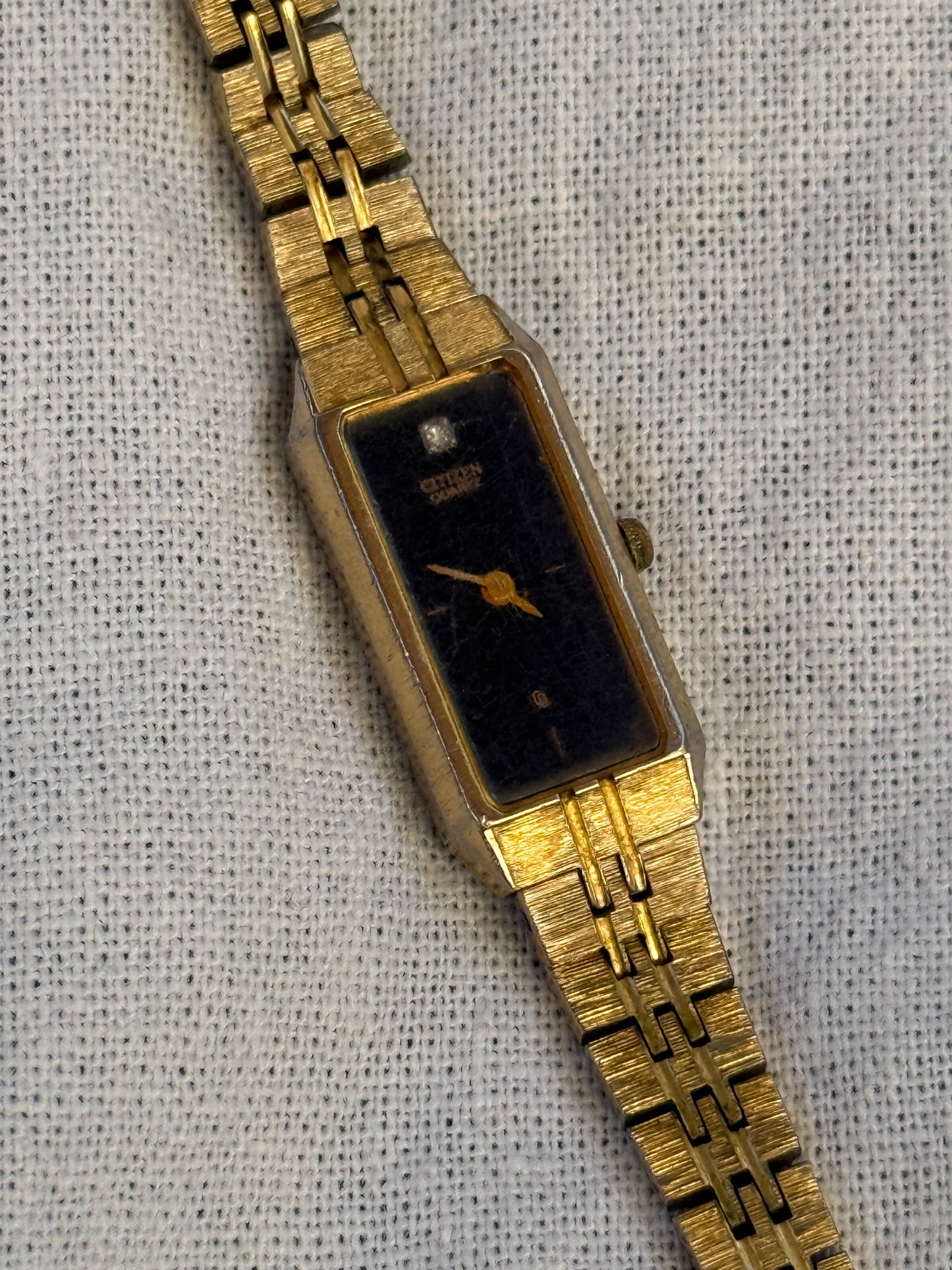 7.5” Gold Citizen Watch