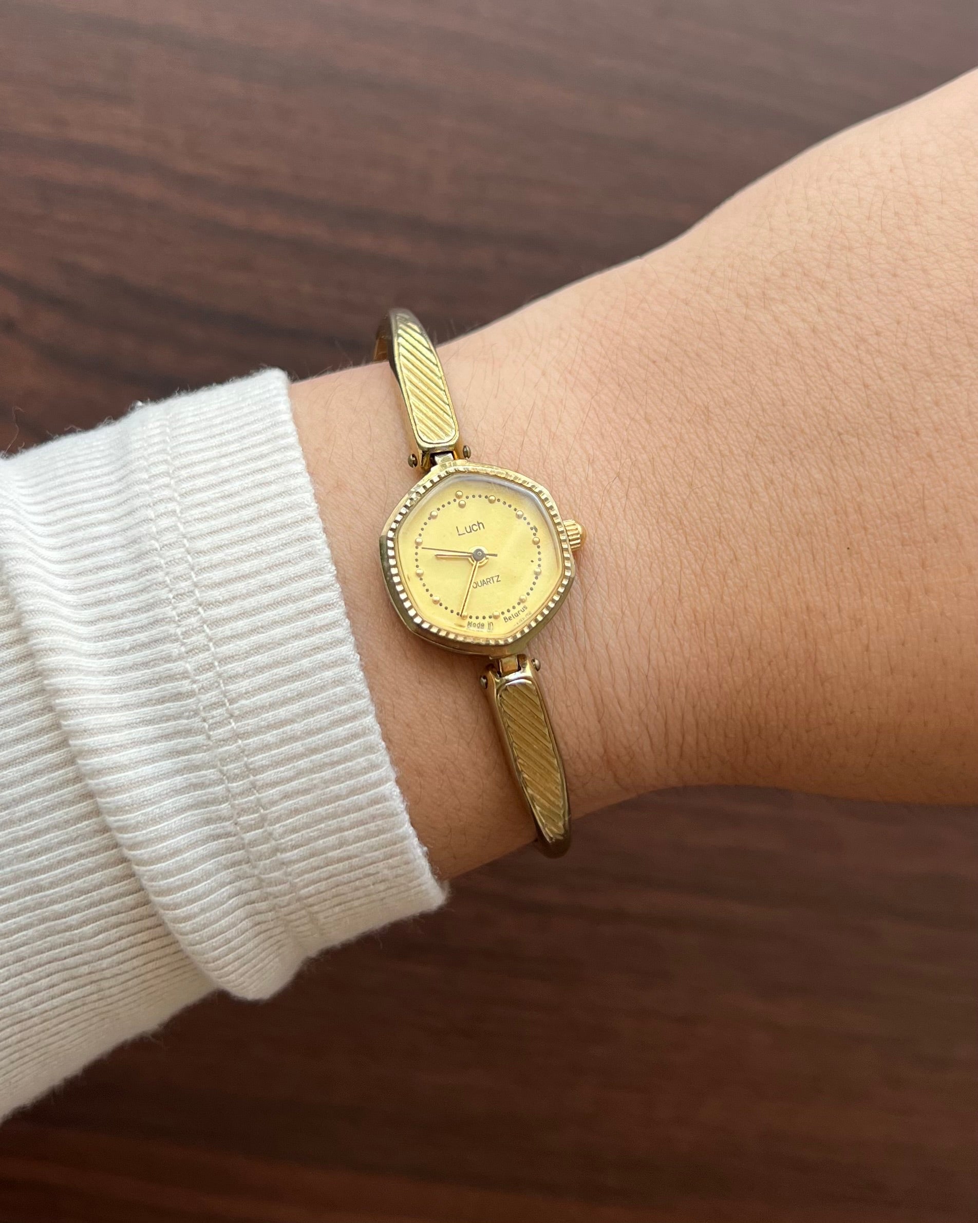 Dainty watch best sale