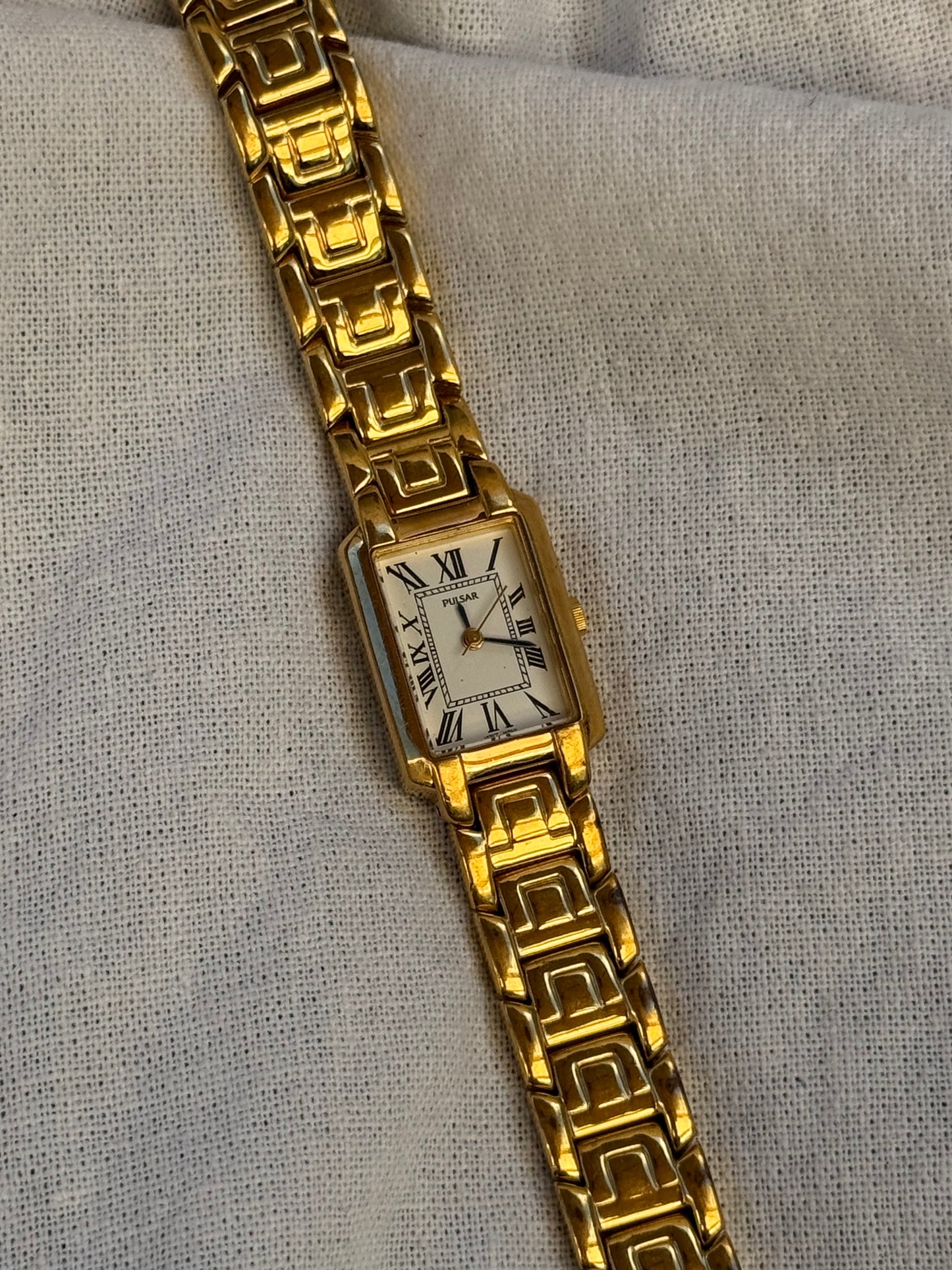 7.5” Gold Pulsar Watch
