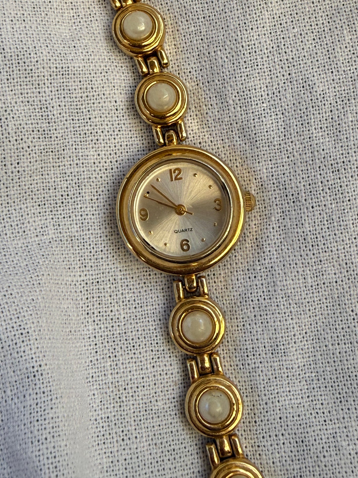 6.75” Gold Pearl Watch